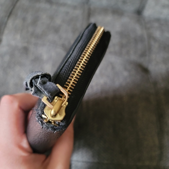 Tory Burch Black Leather Continental Wallet - Picture 9 of 16